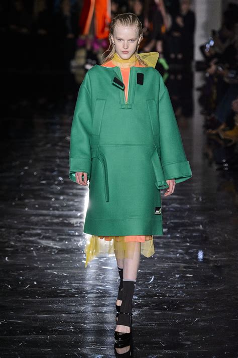 moda prada inverno 2019|miuccia prada clothing.